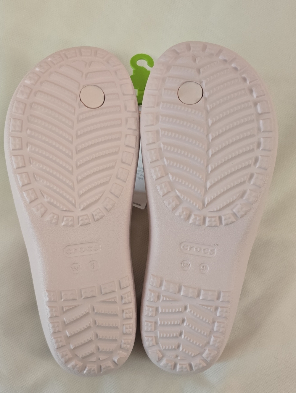 Crocs Kadee Wedge Flip Flop/Sandal Size: 9 - Picture 10 of 12